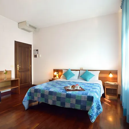 Hotel Ristorante Dante 3*