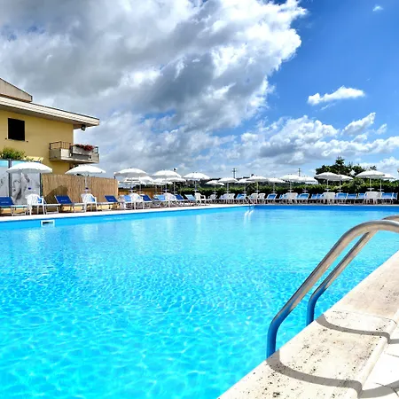 Hotel Ristorante Dante 3*